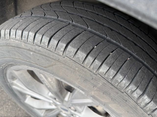 Certified 2021 Ford Explorer XLT w/ Equipment Group 202A image 10