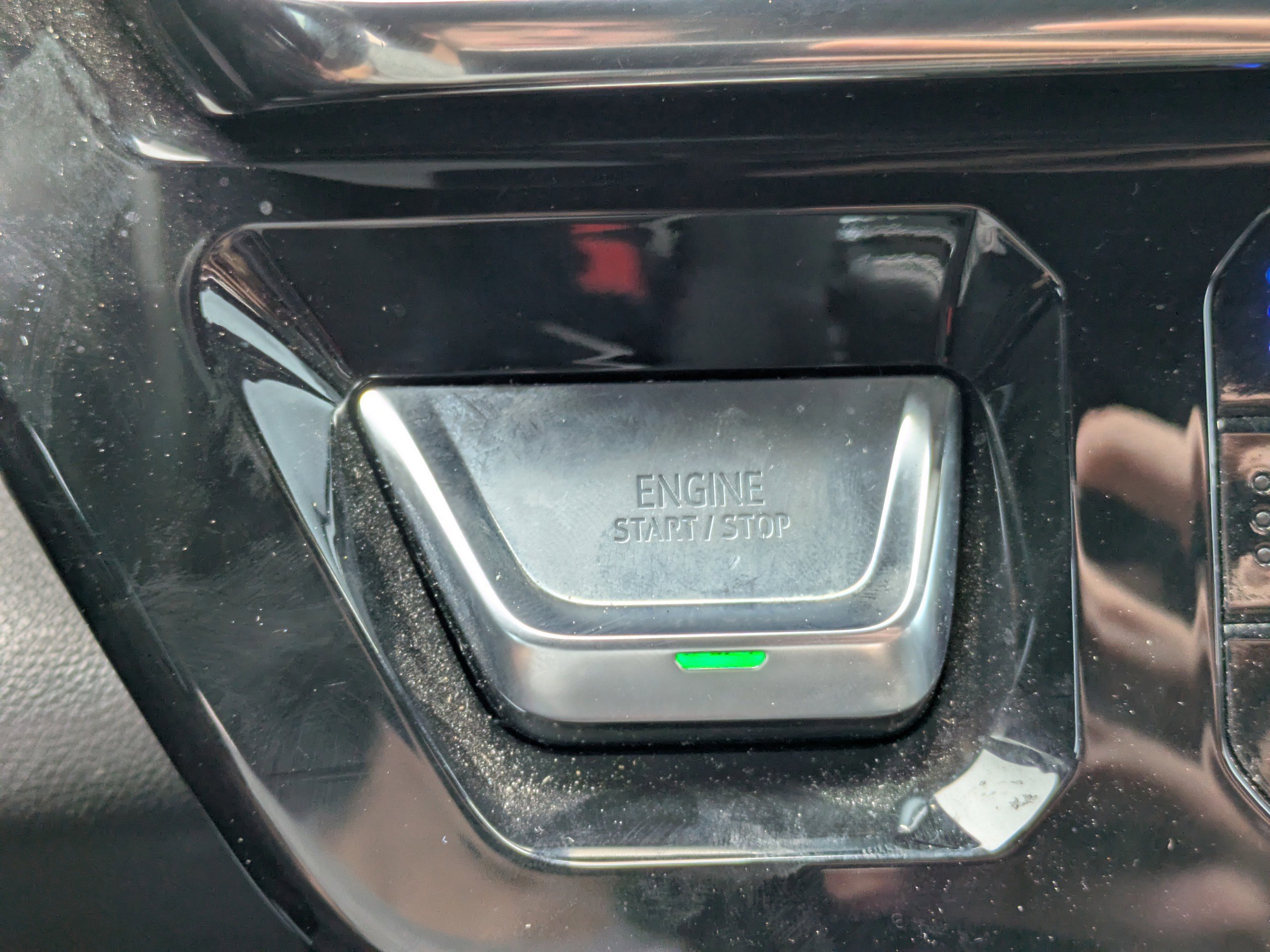 Used 2022 GMC Sierra 1500 AT4X image 33