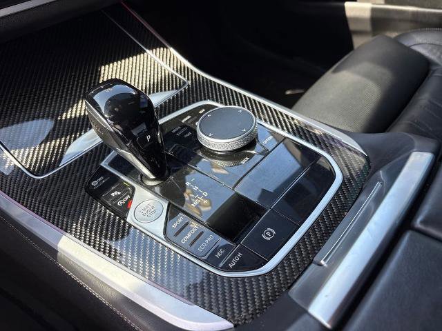 Used 2022 BMW X5 M50i image 24