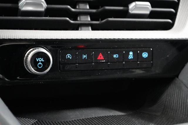 Certified 2025 Ford Explorer Active RWD image 29