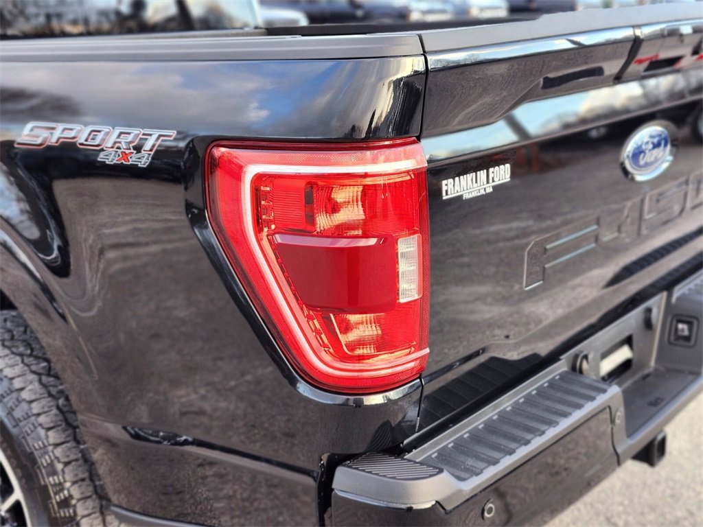 Certified 2022 Ford F150 XLT w/ Equipment Group 302A High image 9