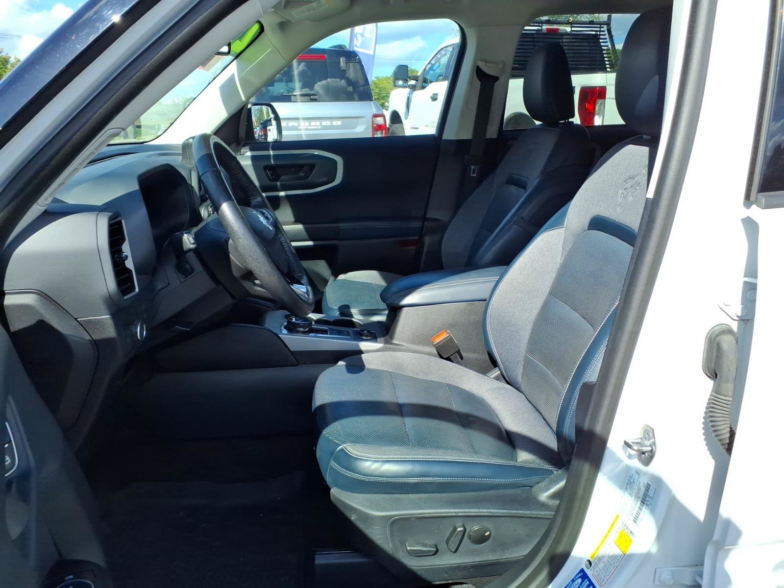 Certified 2021 Ford Bronco Sport Outer Banks AWD/4WD image 14
