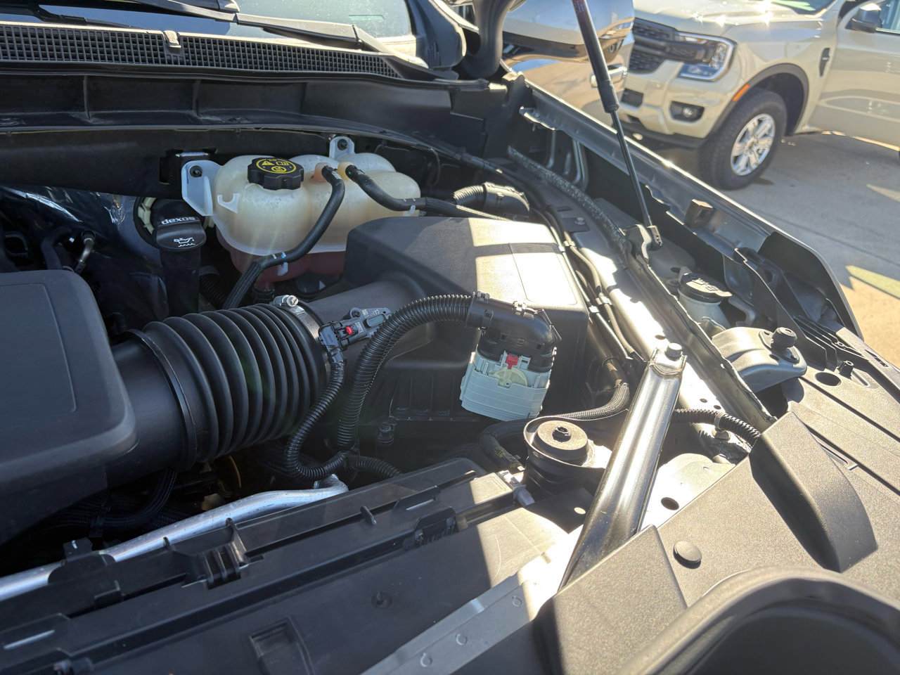 Used 2023 Chevrolet Tahoe LT w/ Luxury Package image 68