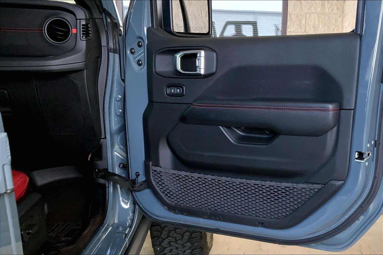 Used 2024 Jeep Wrangler Unlimited Rubicon 392 AWD/4WD image 22