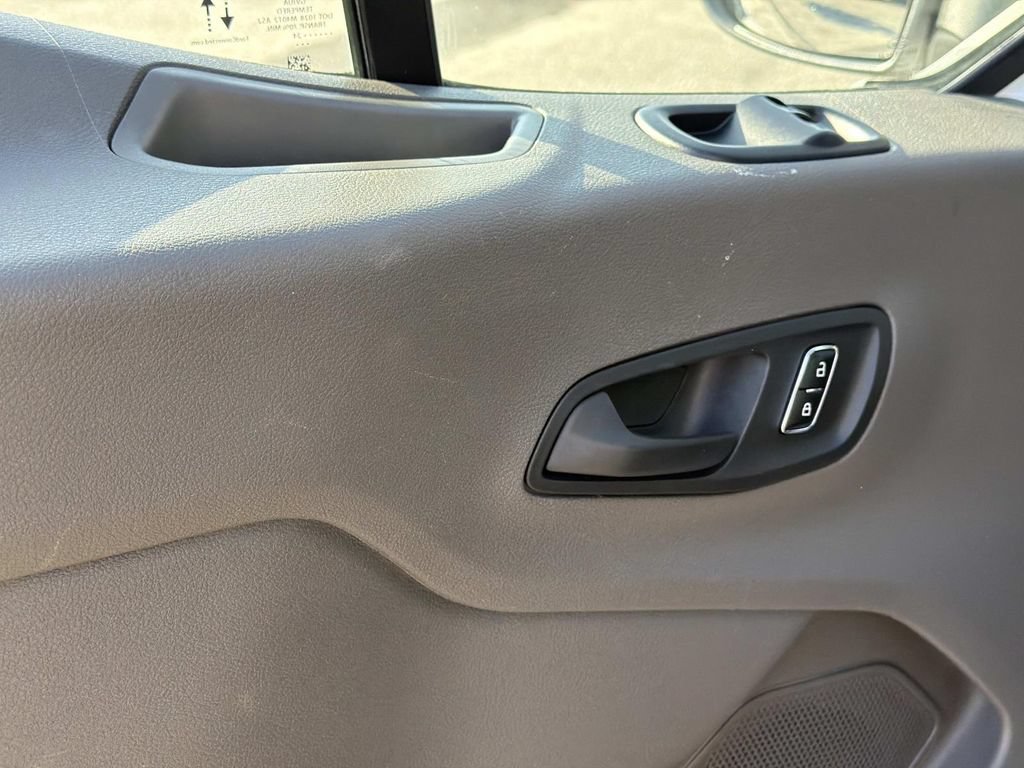 Certified 2024 Ford Transit 350 XLT RWD image 23
