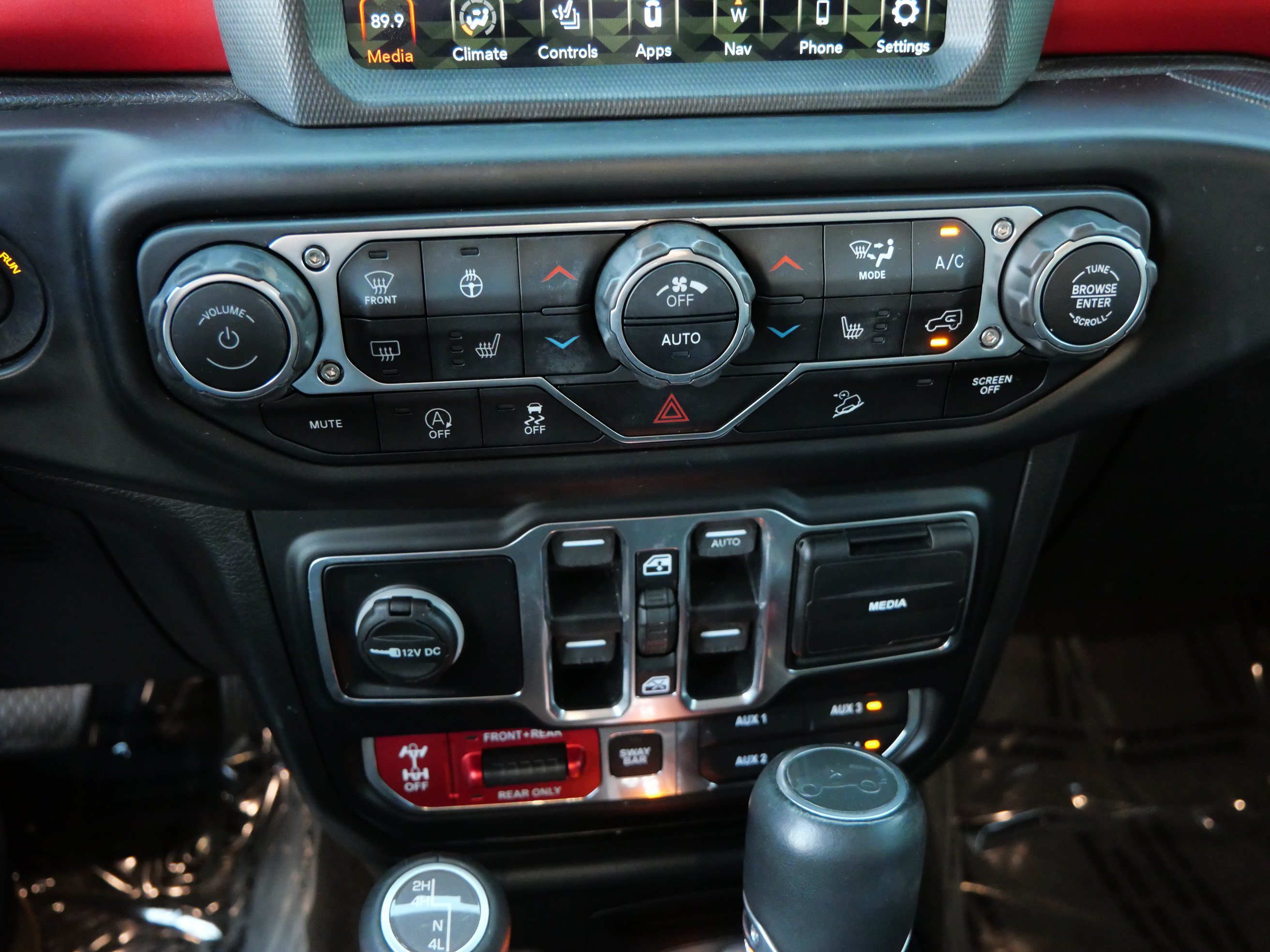 Used 2019 Jeep Wrangler Unlimited Rubicon AWD/4WD image 23