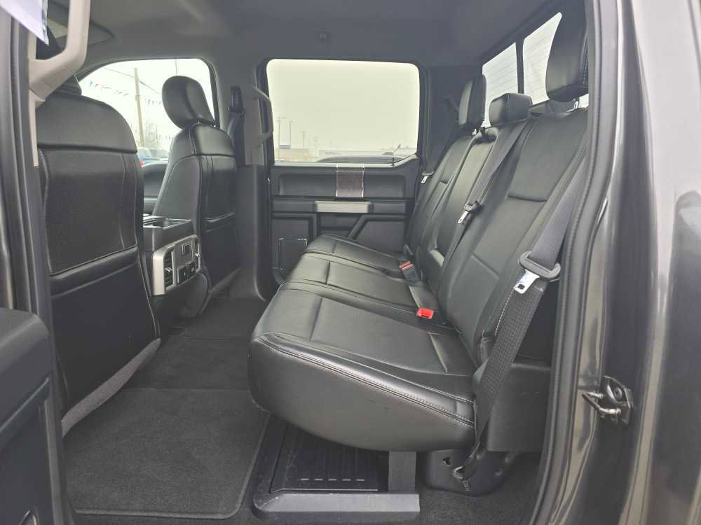 Certified 2018 Ford F350 Lariat w/ Lariat Ultimate Package image 17