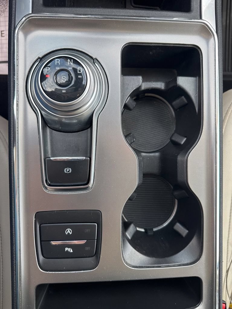 Certified 2023 Ford Edge Titanium AWD/4WD image 35