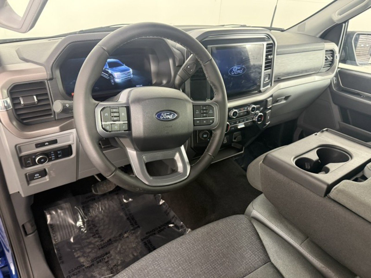 Certified 2025 Ford F150 XLT w/ Equipment Group 301A Standard AWD/4WD image 12