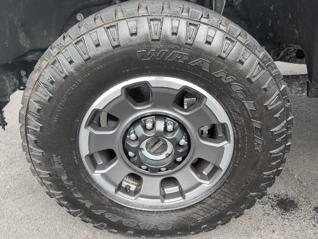 Certified 2024 Ford F250 Lariat w/ Lariat Ultimate Package AWD/4WD image 12
