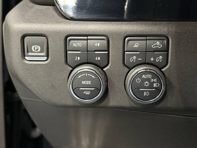 Used 2024 Chevrolet Silverado 1500 RST w/ Convenience Package II AWD/4WD image 17