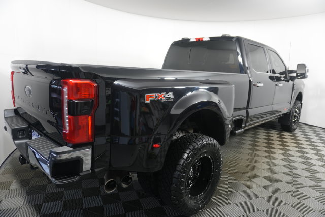Certified 2024 Ford F350 Lariat w/ Lariat Ultimate Package AWD/4WD image 3