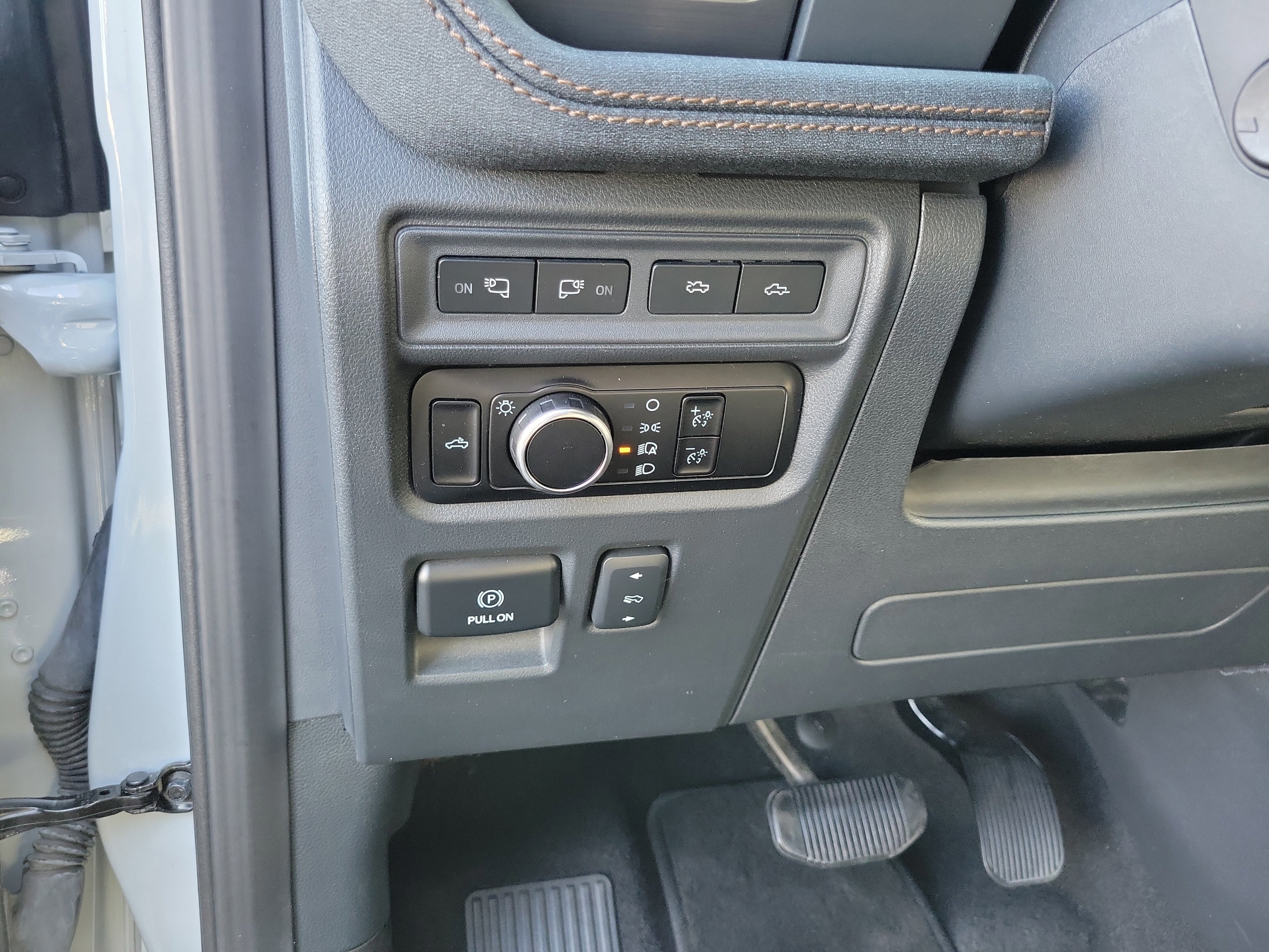 Certified 2023 Ford F150 Lightning Lariat w/ Equipment Group 511A High image 12