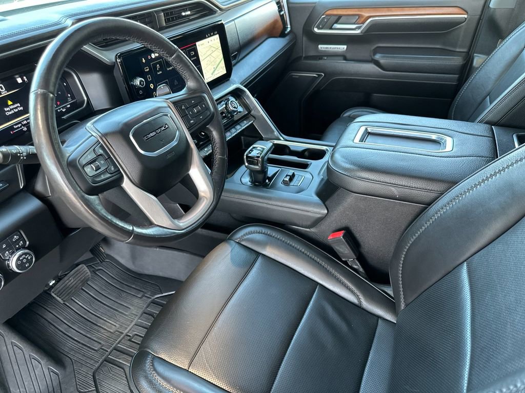 Used 2022 GMC Sierra 1500 Denali w/ Denali Reserve Package AWD/4WD image 9