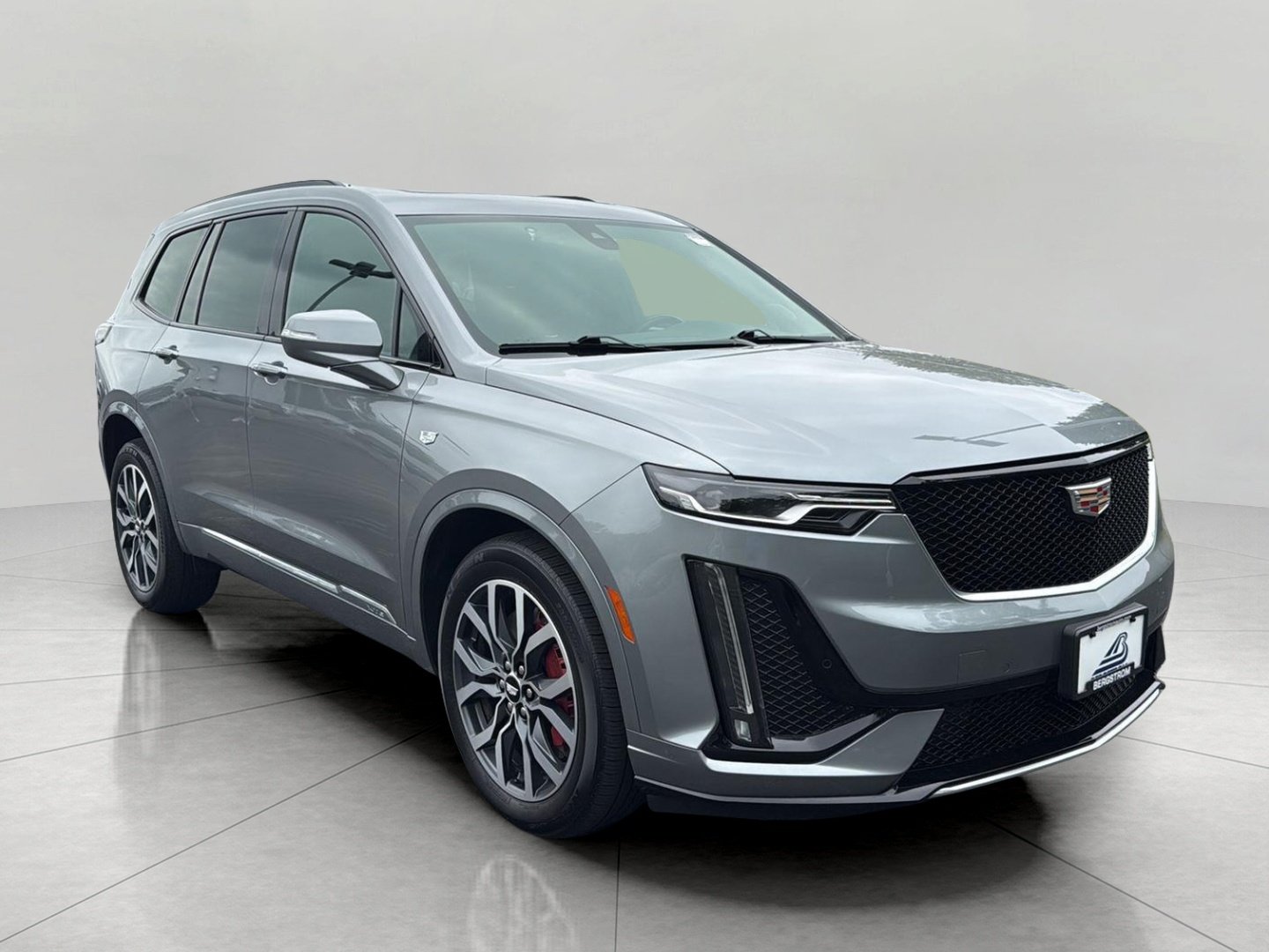 Used 2023 Cadillac XT6 Sport AWD/4WD image 1