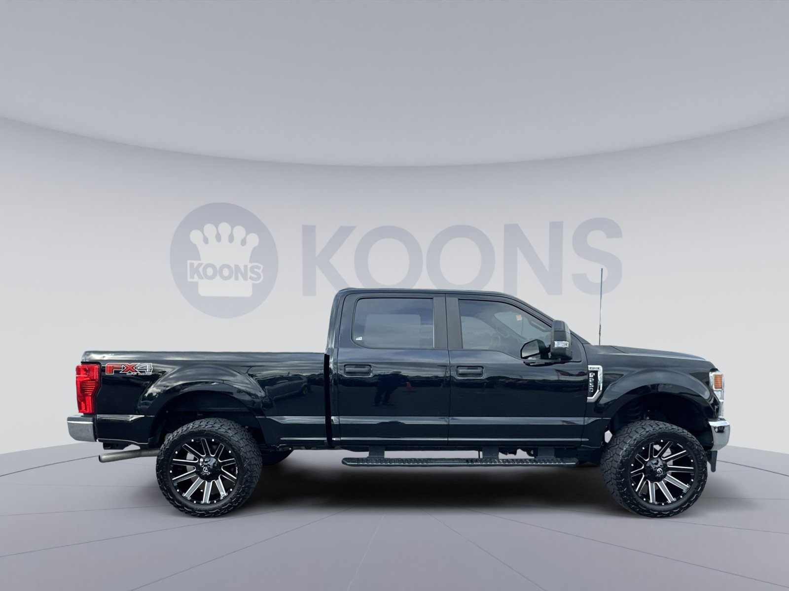 Certified 2021 Ford F250 XL w/ STX Appearance Package AWD/4WD image 17