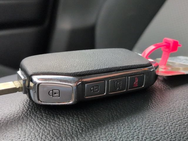 Used 2020 Kia Soul LX FWD image 35