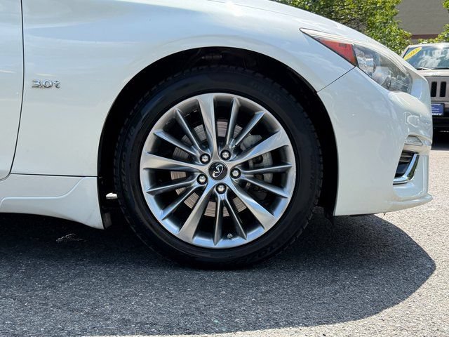 Used 2019 INFINITI Q50 Luxe w/ Essential Package (3.0T Luxe) AWD/4WD image 27