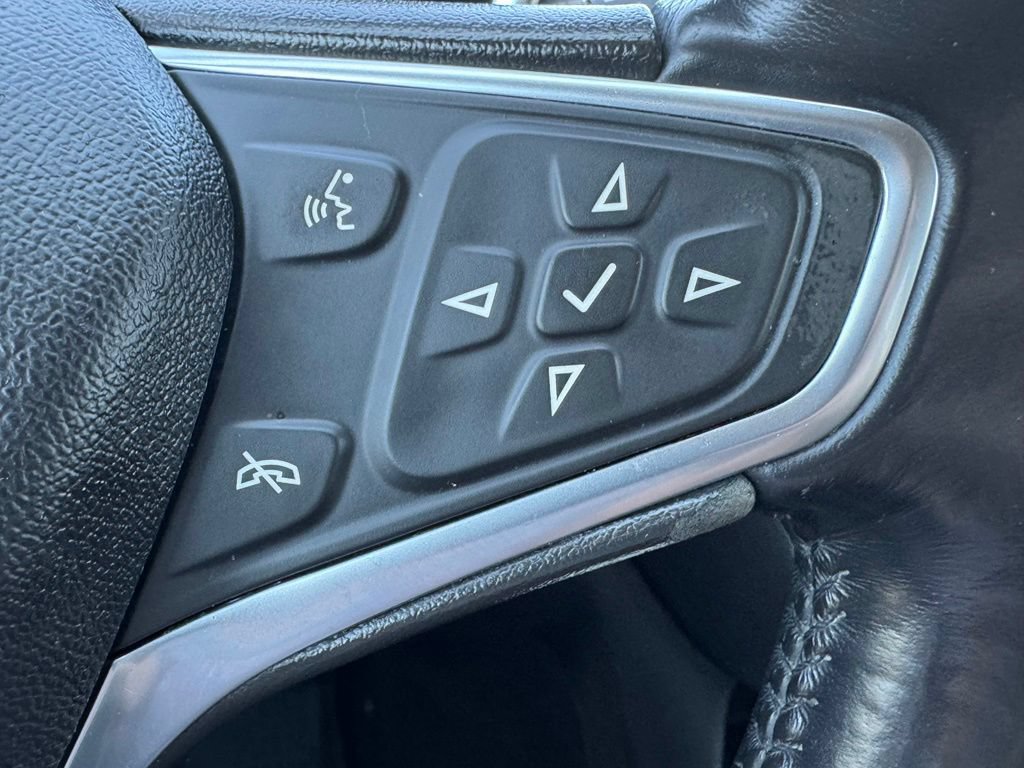 Used 2019 Chevrolet Equinox LT w/ Driver Convenience Package FWD image 33