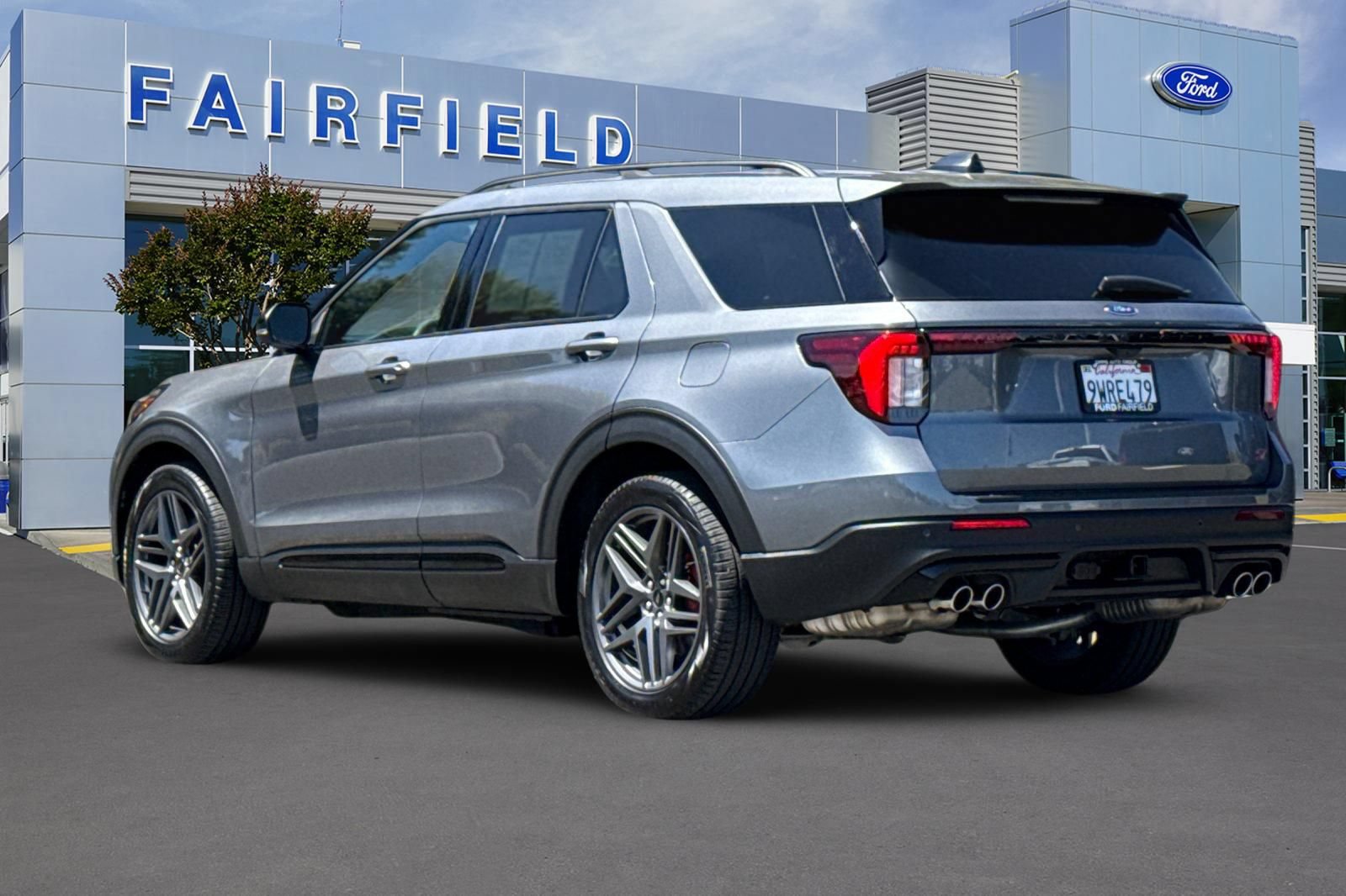 Certified 2025 Ford Explorer ST w/ Sun And Sound Package AWD/4WD image 10