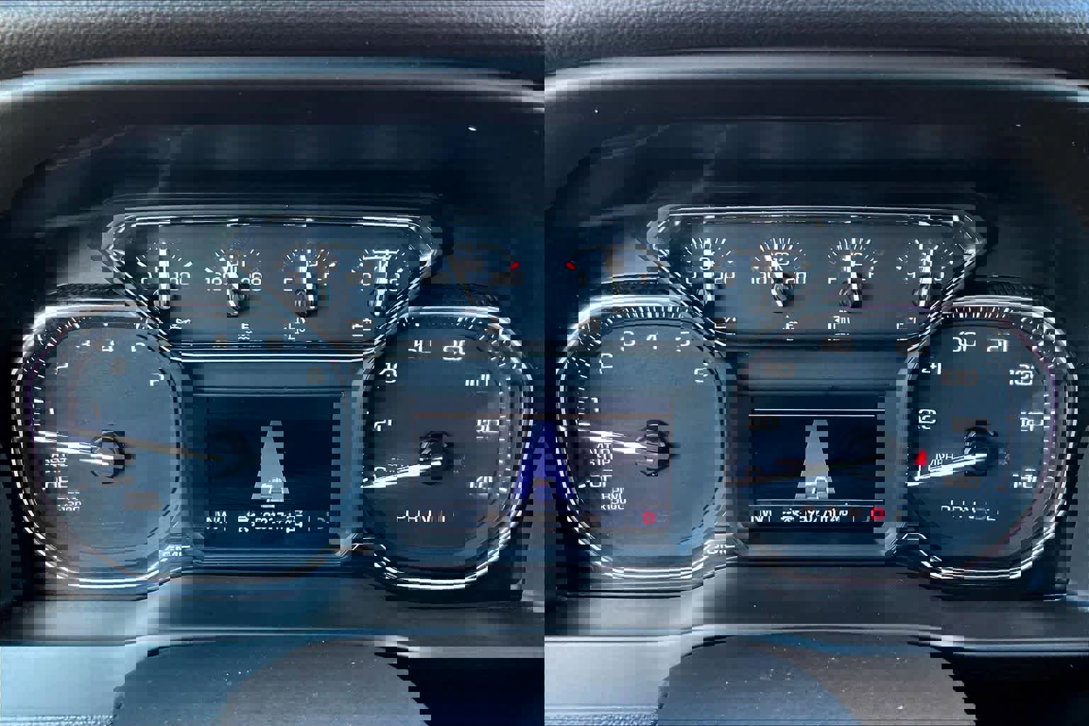 Used 2020 GMC Sierra 1500 SLT image 25