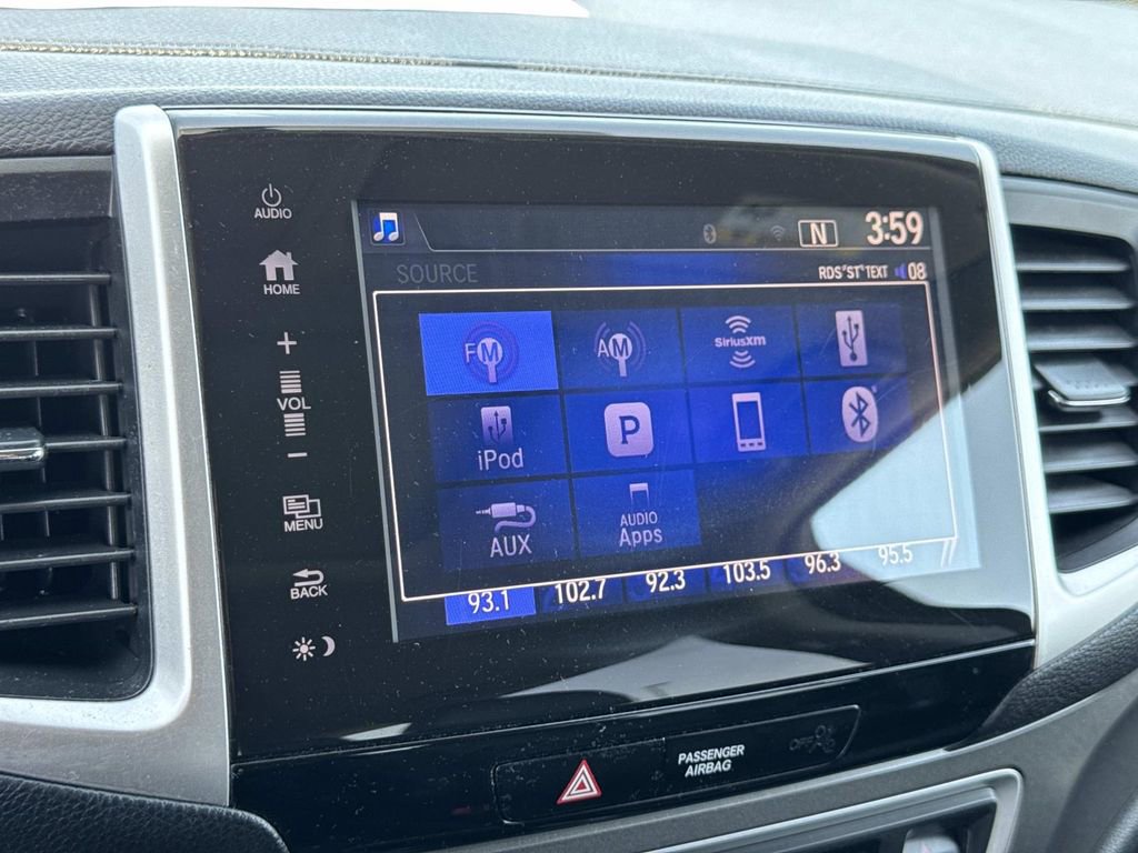 Used 2017 Honda Pilot EX-L image 13