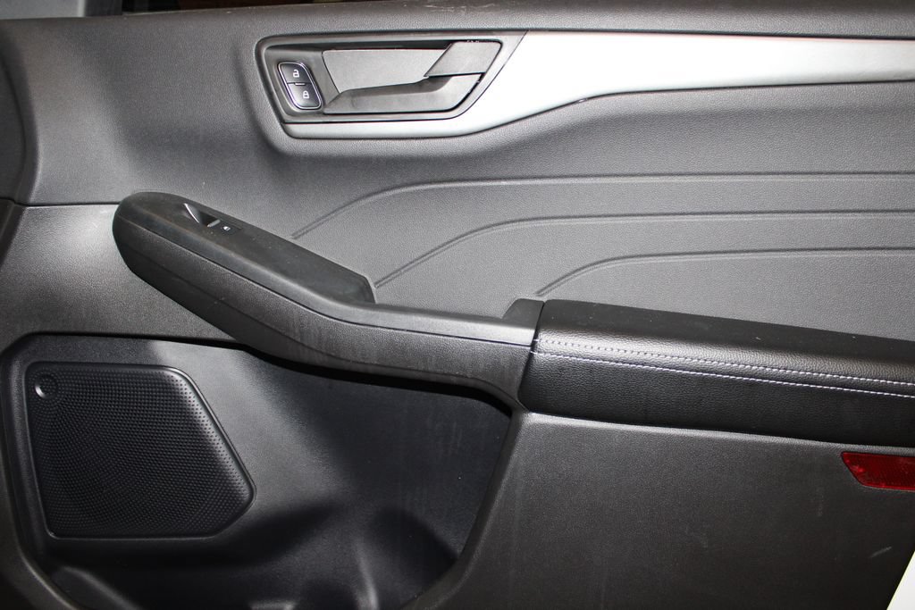 Certified 2024 Ford Escape Active AWD/4WD image 49
