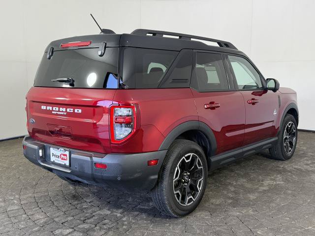 Certified 2025 Ford Bronco Sport Outer Banks w/ Outer Banks Tech Package+ AWD/4WD image 9