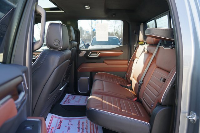 Used 2025 GMC Sierra 1500 Denali Ultimate image 8