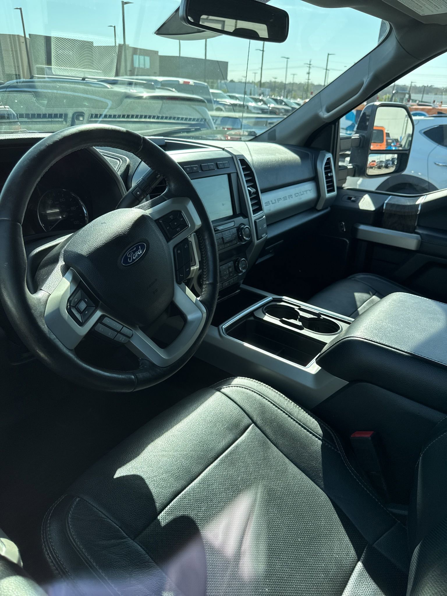 Certified 2019 Ford F250 Lariat w/ Lariat Ultimate Package image 5