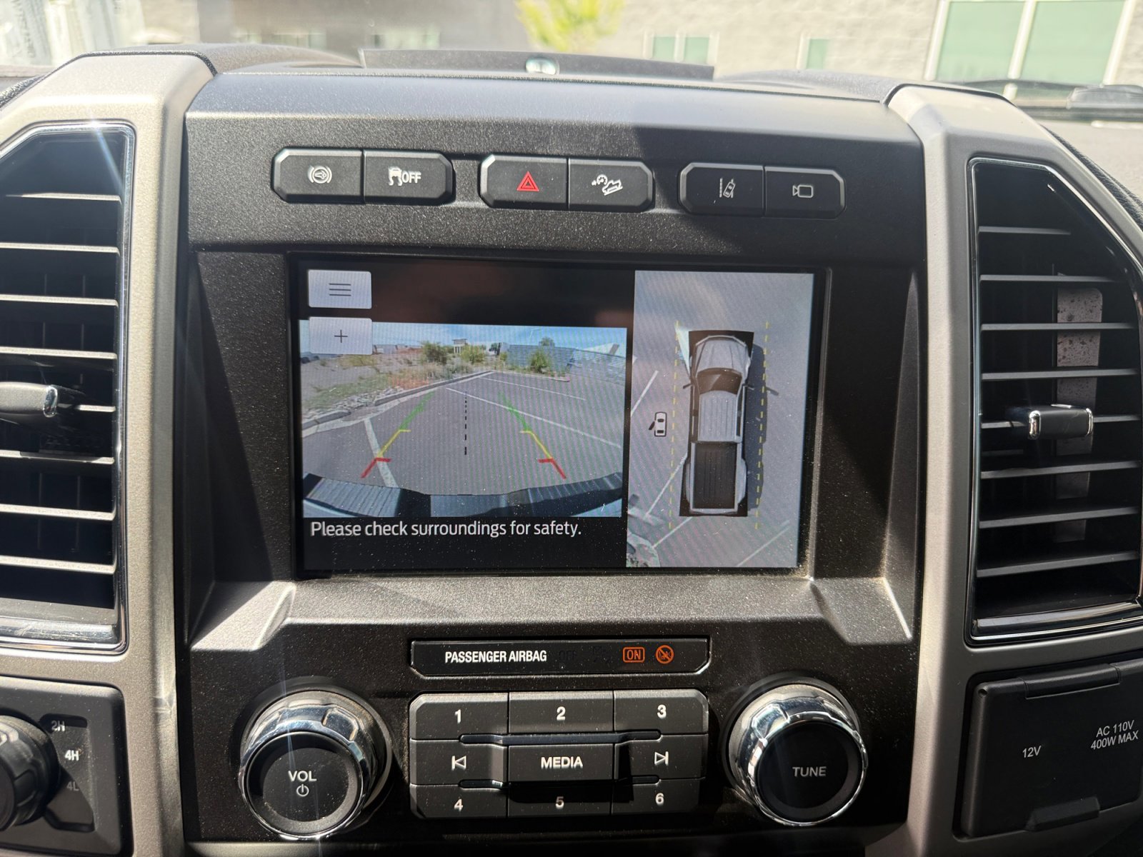 Certified 2021 Ford F450 Lariat w/ Lariat Ultimate Package image 24