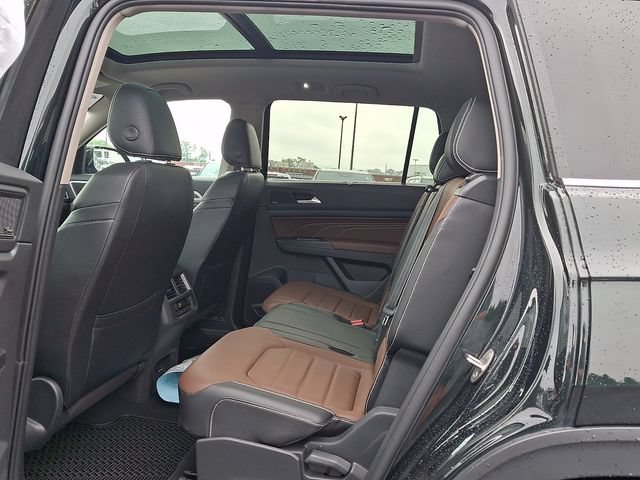 Used 2021 Volkswagen Atlas SEL Premium AWD/4WD image 10