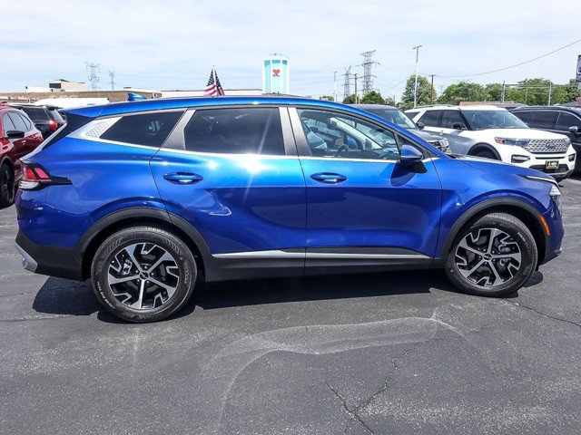 Used 2024 Kia Sportage EX FWD image 11