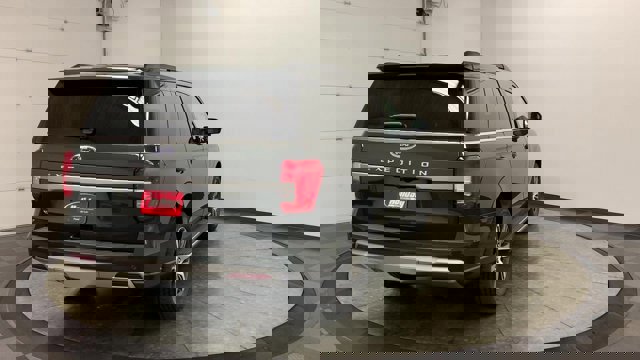 Certified 2023 Ford Expedition XLT AWD/4WD image 4