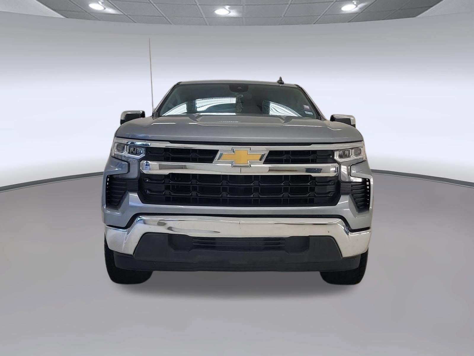 Used 2024 Chevrolet Silverado 1500 LT w/ Protection Package RWD image 4