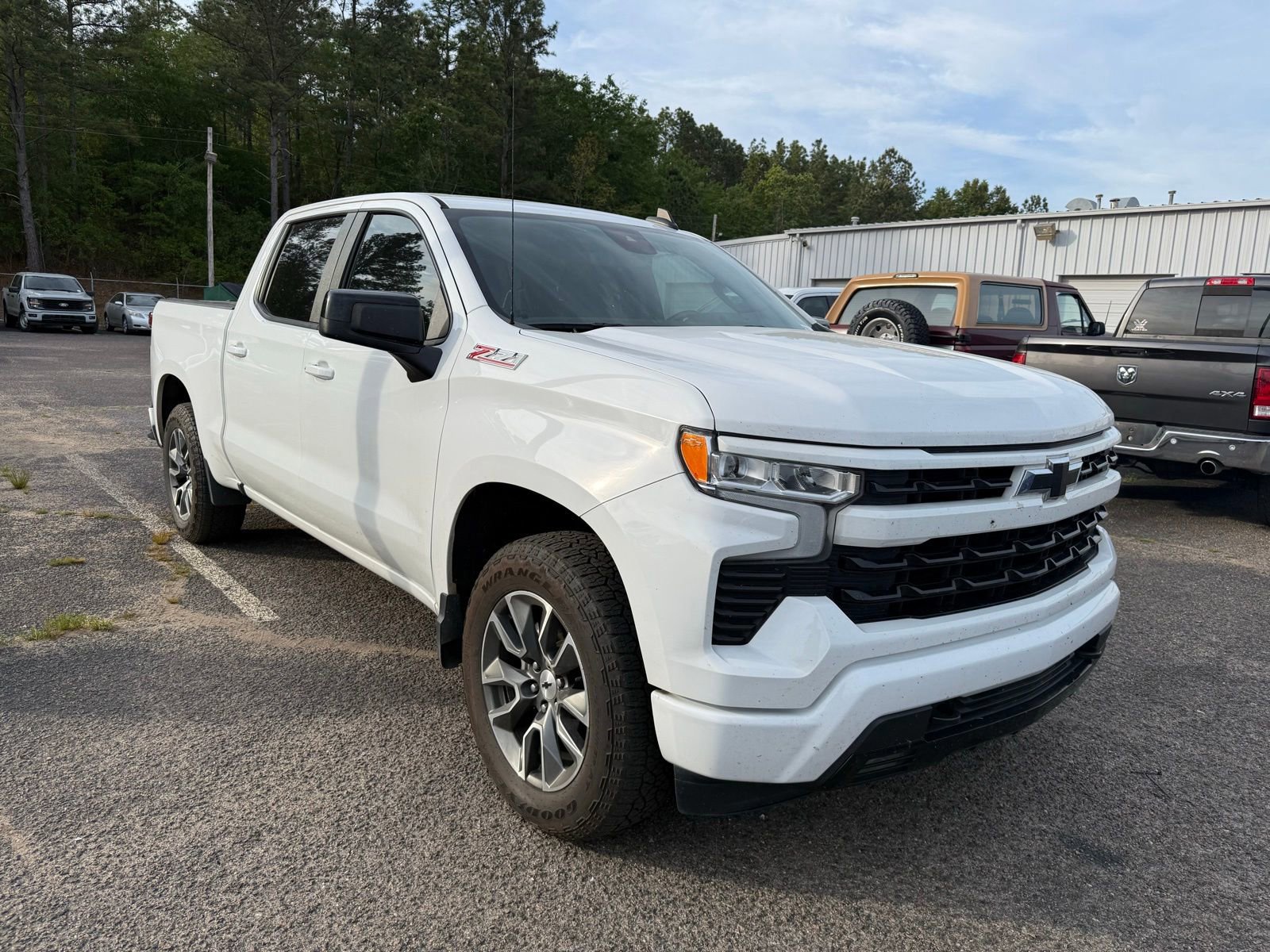 Used 2022 Chevrolet Silverado 1500 RST image 6