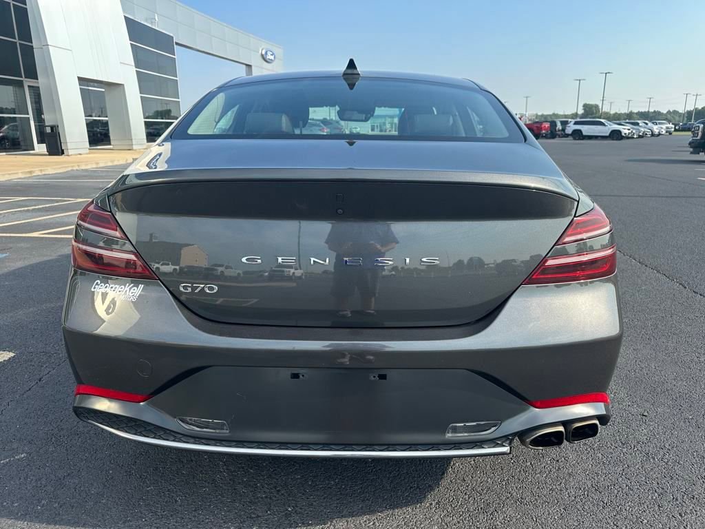 Used 2023 Genesis G70 2.0T image 25