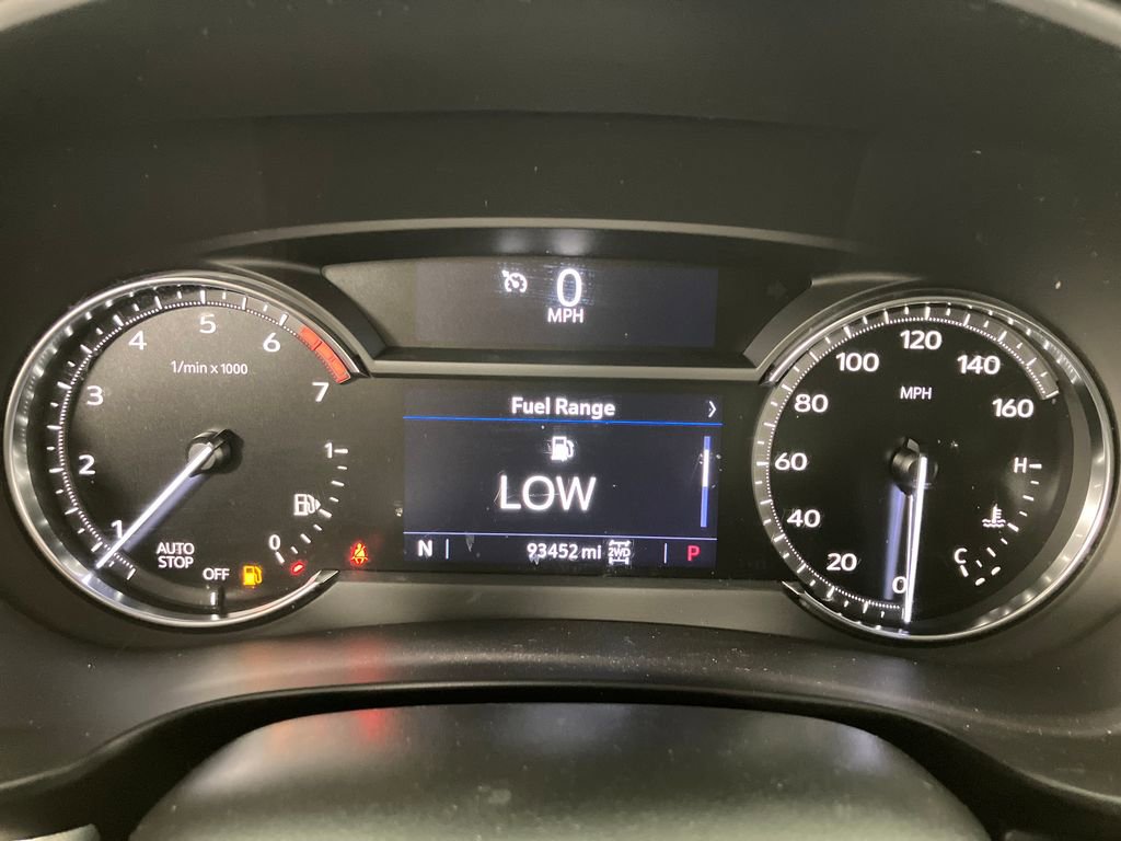 Used 2020 Cadillac XT4 Premium Luxury image 19