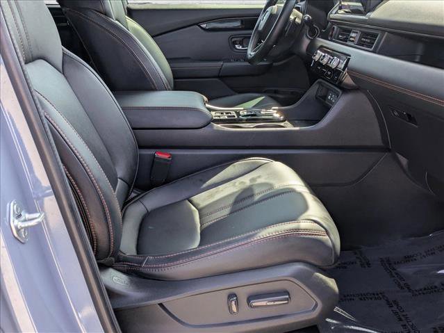 Used 2024 Honda Pilot TrailSport image 18