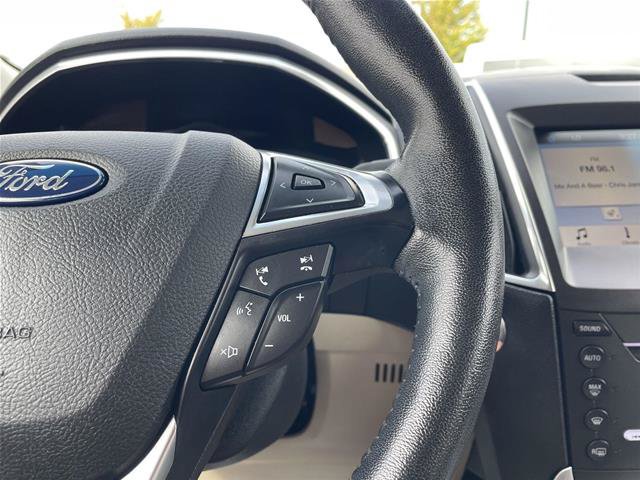 Certified 2019 Ford Edge Titanium w/ Cold Weather Package AWD/4WD image 14