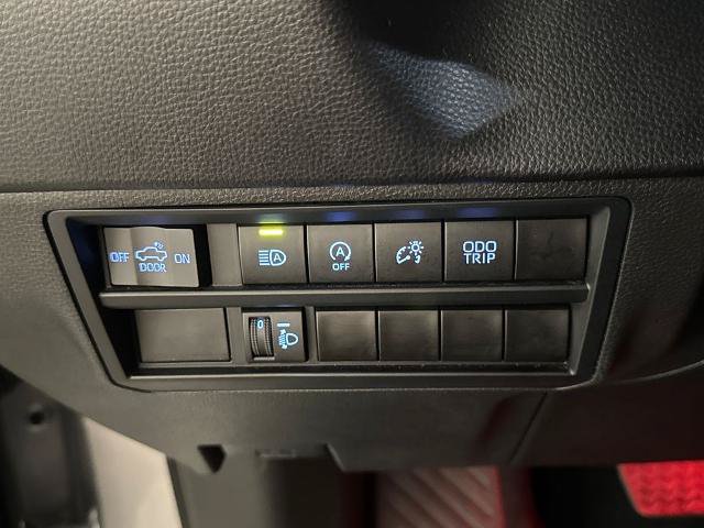 Used 2024 Toyota Tundra SR AWD/4WD image 19