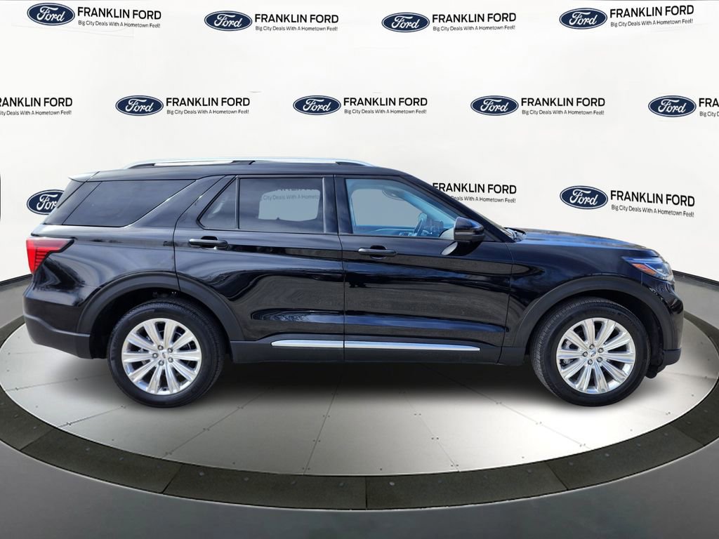 Certified 2025 Ford Explorer Platinum w/ LUX Leather Package image 6