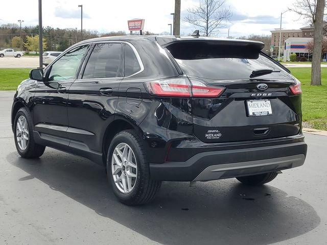 Certified 2024 Ford Edge SEL w/ Convenience Package AWD/4WD image 4