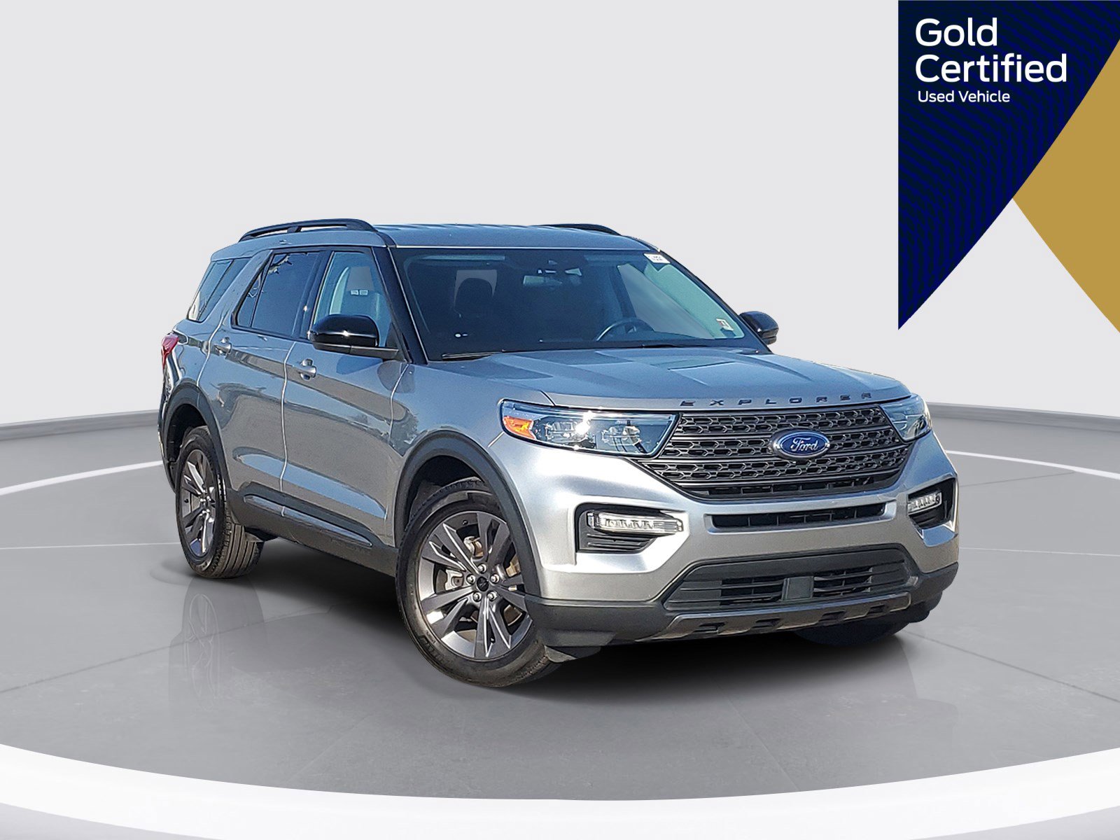 Certified 2023 Ford Explorer XLT w/ Equipment Group 202A
