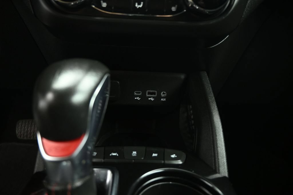 Used 2021 Chevrolet TrailBlazer RS FWD image 16