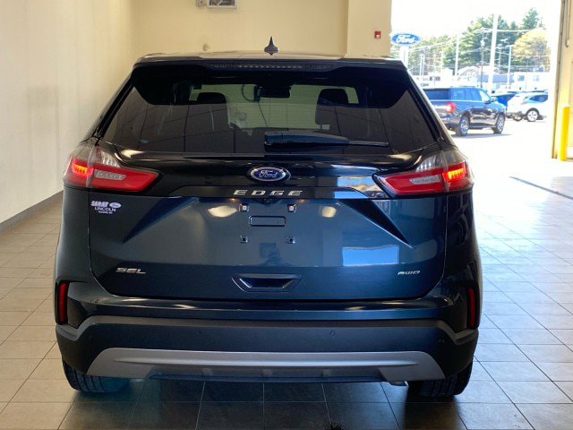 Certified 2022 Ford Edge SEL w/ Convenience Package AWD/4WD image 6