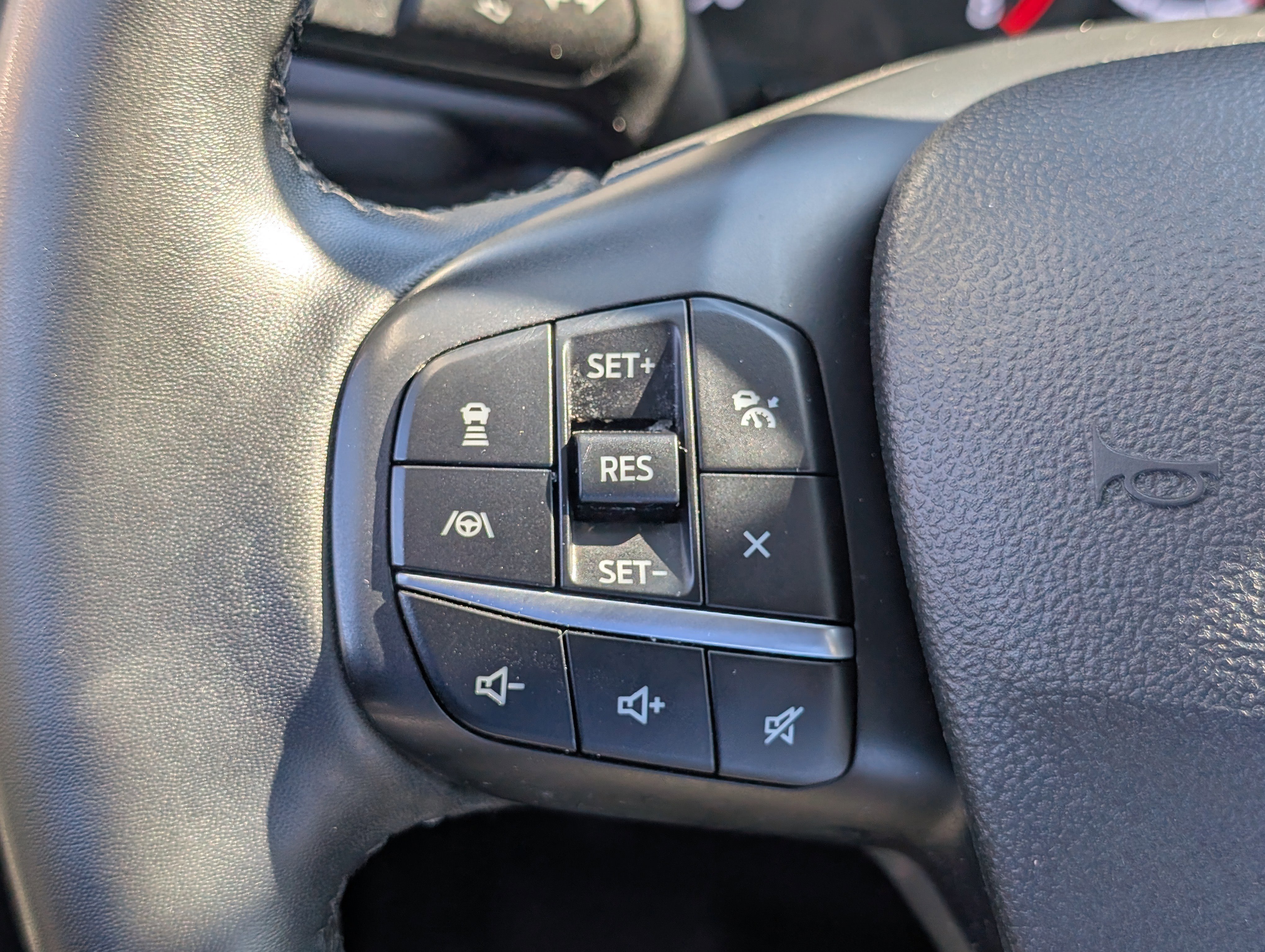 Certified 2023 Ford Escape Active w/ Cold Weather Package FWD image 23