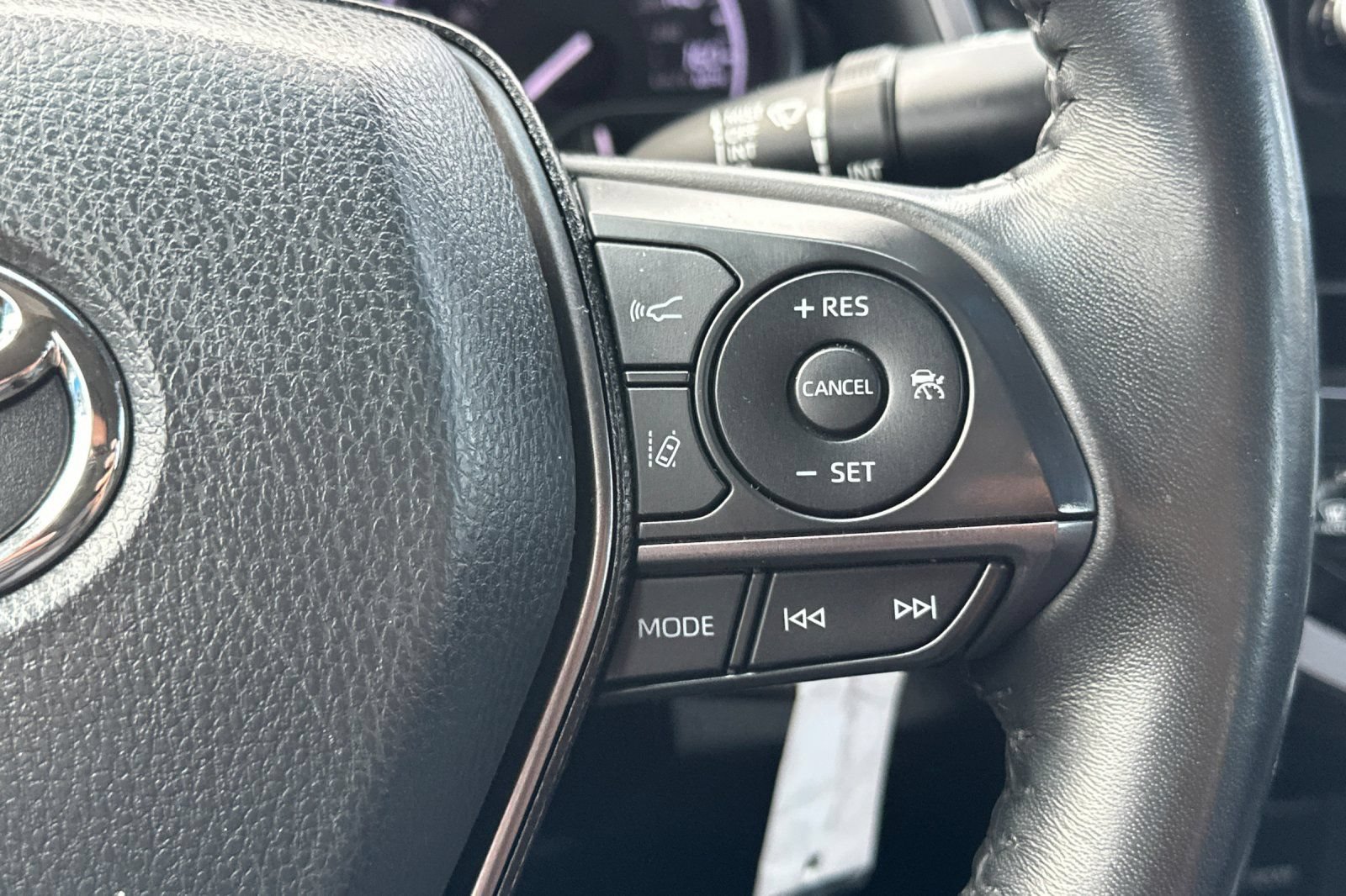 Used 2023 Toyota Camry SE FWD image 24