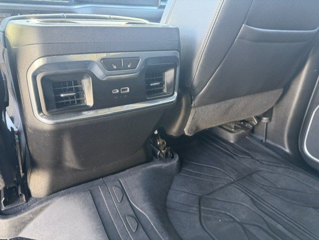 Used 2022 Chevrolet Silverado 1500 LTZ w/ LTZ Premium Package AWD/4WD image 27