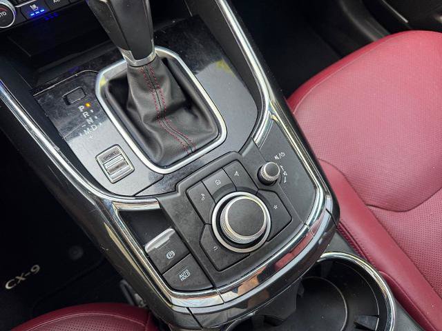 Used 2023 MAZDA CX-9 Carbon Edition AWD/4WD image 11